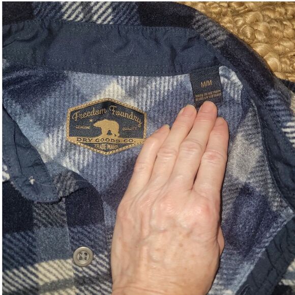 Freedom Foundry Men's Blue Plaid Flannel Long Sleeve Button Up Shirt M - Picture 15 of 15
